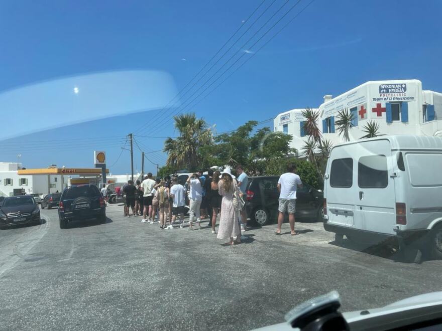 Με τοπικά lockdown σχεδιάζει η κυβέρνηση να αντιμετωπίσει τη διασπορά της πανδημίας - Ποια νησιά είναι στα όρια