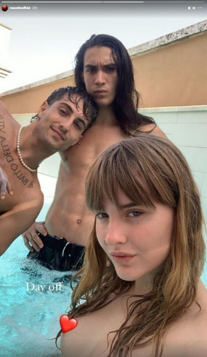 Oι Maneskin στο πλευρό της ΛΟΑΤΚΙ κοινότητας με προκλητικές φωτογραφίες - «Μην μας κάνετε report επειδή είμαστε καυτοί» 