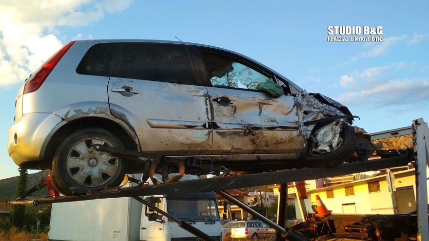 Ναύπλιο: Νεκρή ανασύρθηκε 34χρονη γυναίκα, έπειτα από τροχαίο - Βίντεο και φωτογραφίες