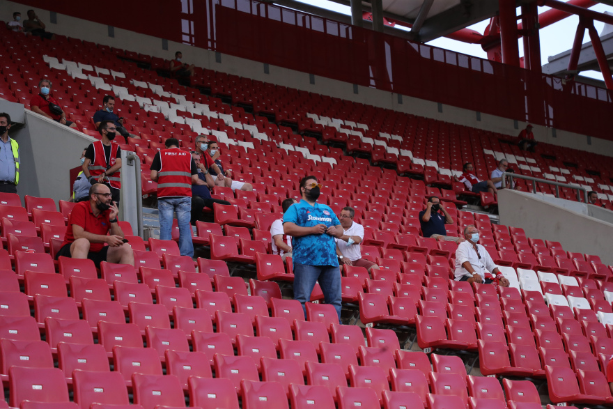 Champions League, Ολυμπιακός-Νέφτσι: Η επιστροφή του κόσμου στο «Γ. Καραϊσκάκης»