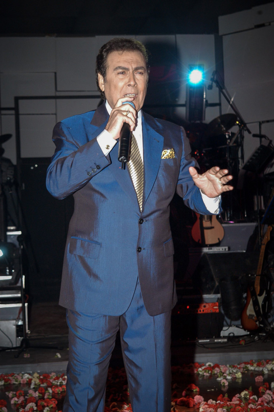 Τόλης Βοσκόπουλος: Σήμερα το τελευταίο αντίο στον πρίγκιπα του τραγουδιού