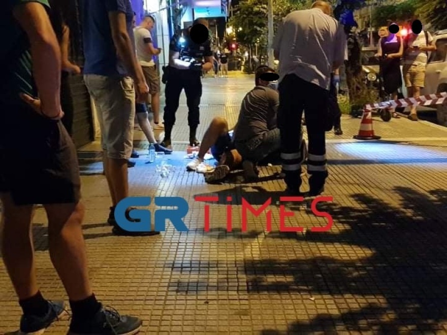 Θεσσαλονίκη: Πυροβολισμοί στην Ερμού - Ένας τραυματίας (βίντεο και φωτογραφίες)