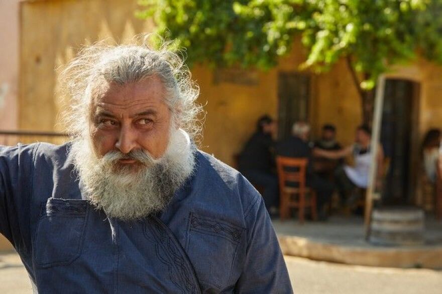 «Κομάντα και Δράκοι» έρχονται στο Mega: Η υπόθεση και οι χαρακτήρες της νέας σειράς μυστηρίου