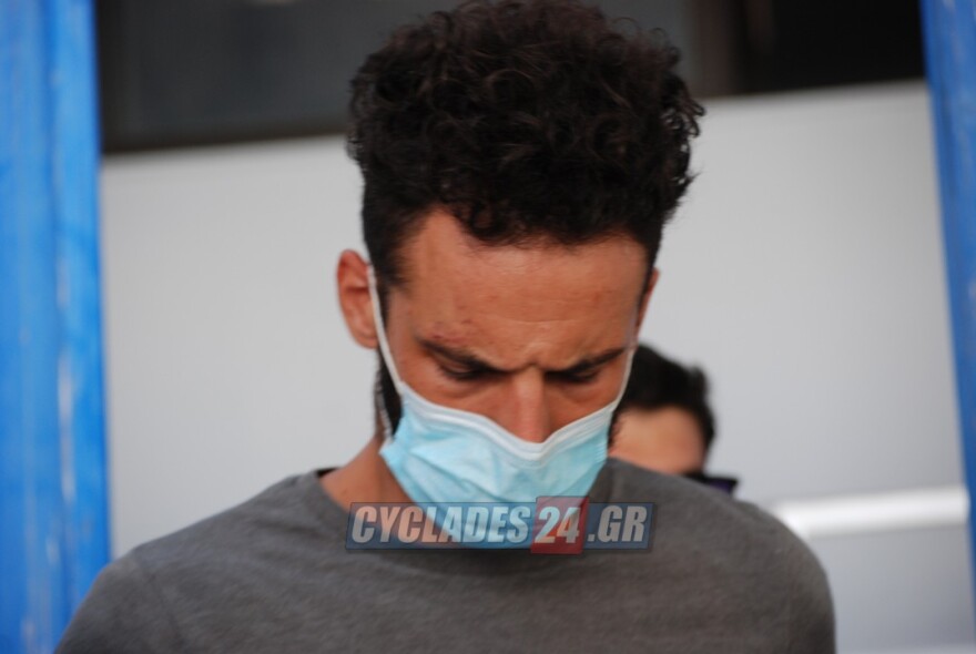 Έγκλημα στη Φολέγανδρο: Προφυλακιστέος κρίθηκε ο 30χρονος δολοφόνος της Γαρυφαλλιάς 