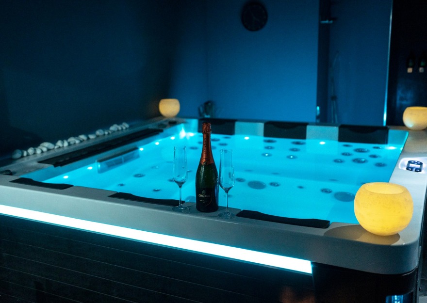 Αυτό είναι το spa-κολαστήριο του 47χρονου που κατηγορείται για βιασμό - Δείτε φωτογραφίες