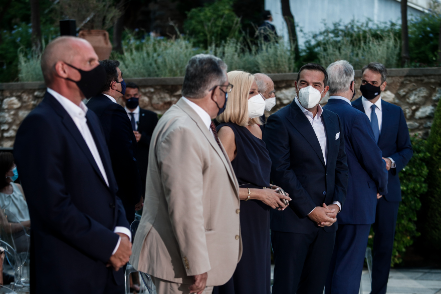 Μήνυμα Σακελλαροπούλου για την 47η επέτειο της μεταπολίτευσης: Η Ελλάδα  δεν πρόκειται να δεχθεί τετελεσμένα για την Κύπρο