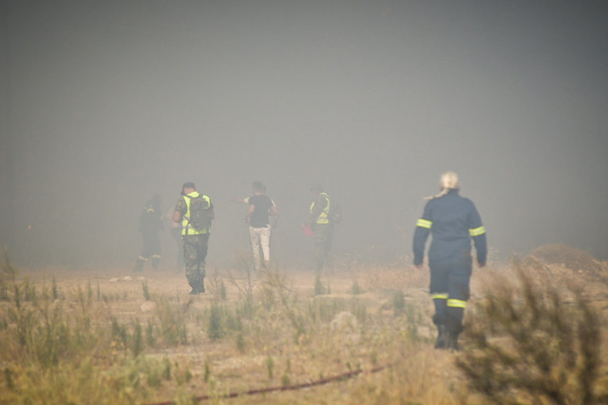 Μεγάλη φωτιά στην Πάτρα: Με εγκαύματα πολίτης - Στη Δροσιά το πύρινο μέτωπο - Κάηκαν σπίτια στο Άνω Σούλι