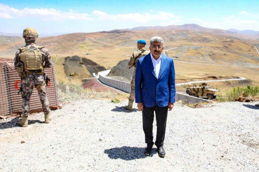 Η Τουρκία στήνει φράκτη μήκους 295 χιλιομέτρων στα σύνορα με το Ιράν