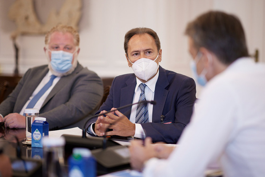 Μητσοτάκης σε φαρμακοβιομηχάνους - «Θέλουμε τα καλύτερα φάρμακα στην καλύτερη τιμή»