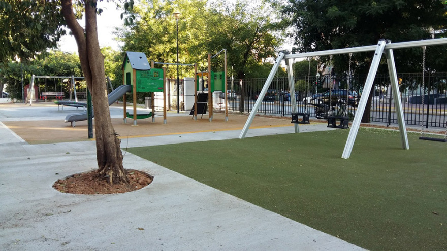 Τα γήπεδα μπάσκετ των Σεπολίων μεταμορφώνονται προς τιμήν του Γιάννη Αντετοκούνμπο