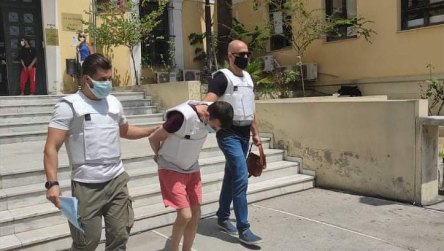 Δάφνη: Την δολοφόνησε με μαχαίρι 28 εκατοστών – Ποινική δίωξη για ανθρωποκτονία με δόλο στον 40χρονο