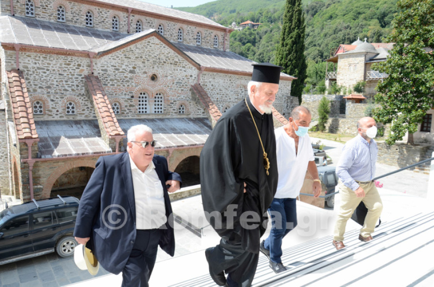Στο Άγιον Όρος ο Μητροπολίτης Χαλκηδόνος Εμμανουήλ