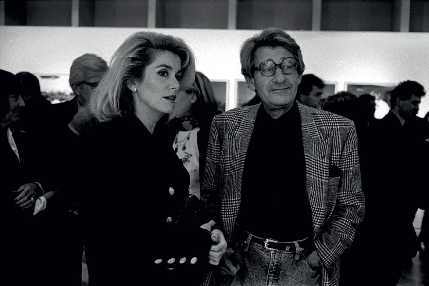 «Ήταν λίγο διεστραμμένος, αλλά ήταν ΟΚ γιατί ημουν κι εγώ»: Εξομολογήσεις για το φωτογράφο των σταρ, Χέλμουτ Νιούτον 