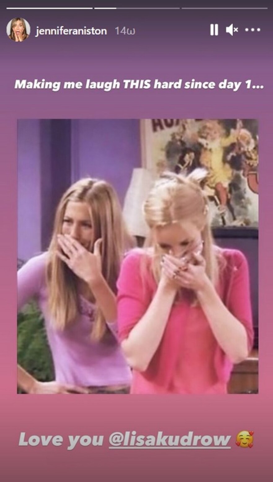 Τα Φιλαράκια: Η «Φοίβη» έχει γενέθλια και οι Ρέιτσελ και Μόνικα της εύχονται στα social media 