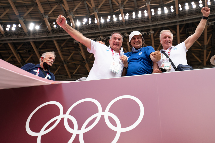 Ολυμπιακοί Αγώνες - Μίλτος Τεντόγλου: Ο cool αντιστάρ κάνει πλάκα με... σούμο, manga και χιπ-χοπ