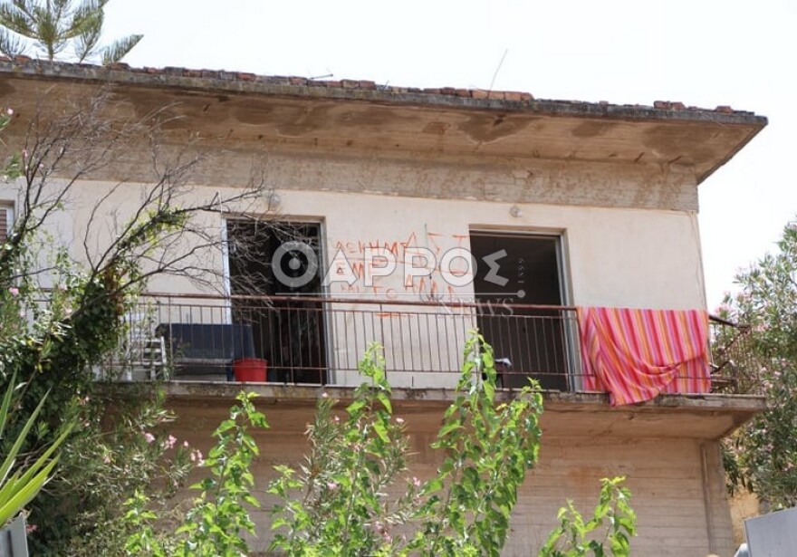 Έγκλημα στην Καλαμάτα: Μαχαίρωσε θανάσιμα την ηλικιωμένη μητέρα του και επιχείρησε να αυτοκτονήσει