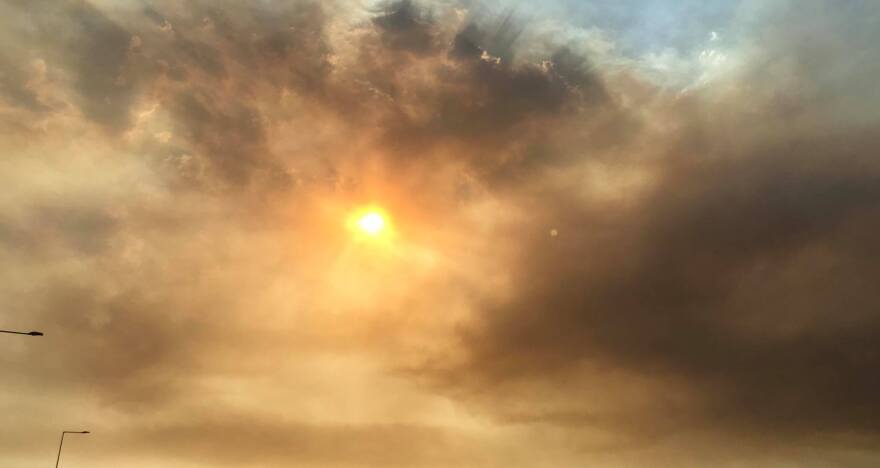 Νύχτα αγωνίας για την πύρινη λαίλαπα σε Αρχαία Ολυμπία, Βόρεια Εύβοια και Μεσσηνία 