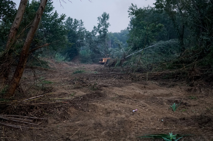 Δύσκολη η κατάσταση στην Αρχαία Ολυμπία: Μάχη για να σωθεί η Ολυμπιακή Ακαδημία από τις φλόγες