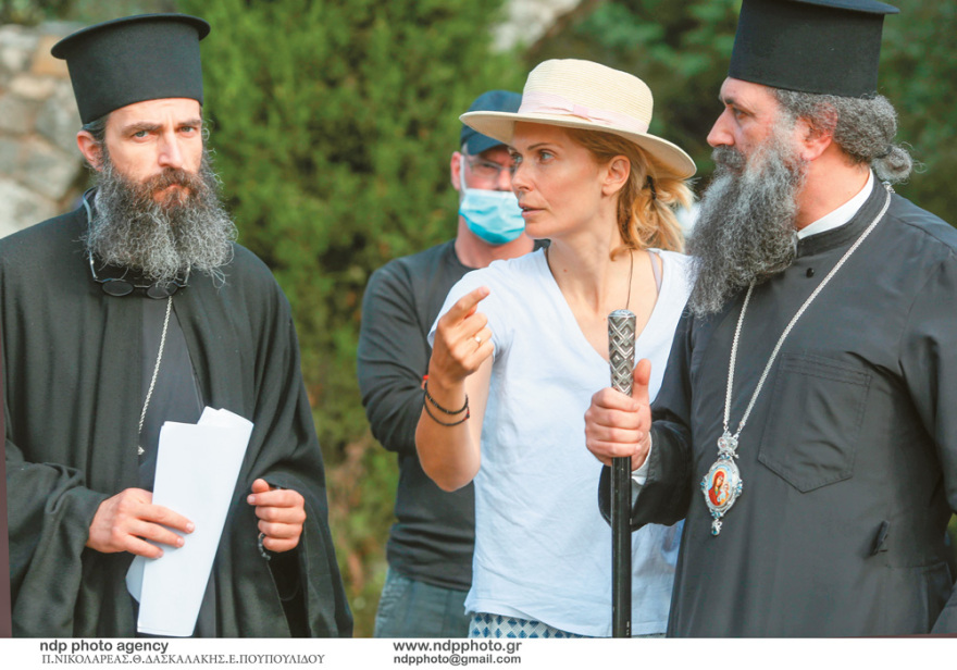 «Ο άνθρωπος του Θεού»: Όταν ο Μίκι Ρουρκ συνάντησε τον... Άγιο Νεκτάριο