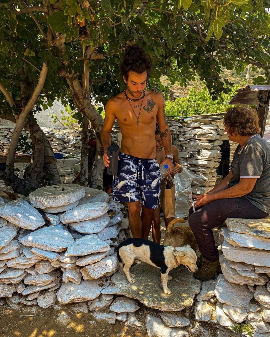 Άγγελος Λάτσιος: Ο γιος της Μενεγάκη έχει κοιλιακούς φέτες - Φωτογραφία
