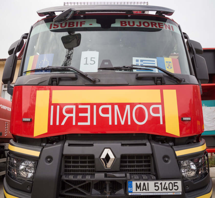 Βοήθεια για την κατάσβεση των πυρκαγιών στην Ελλάδα:  Πέρασαν τα σύνορα τα πυροσβεστικά από την Ρουμανία