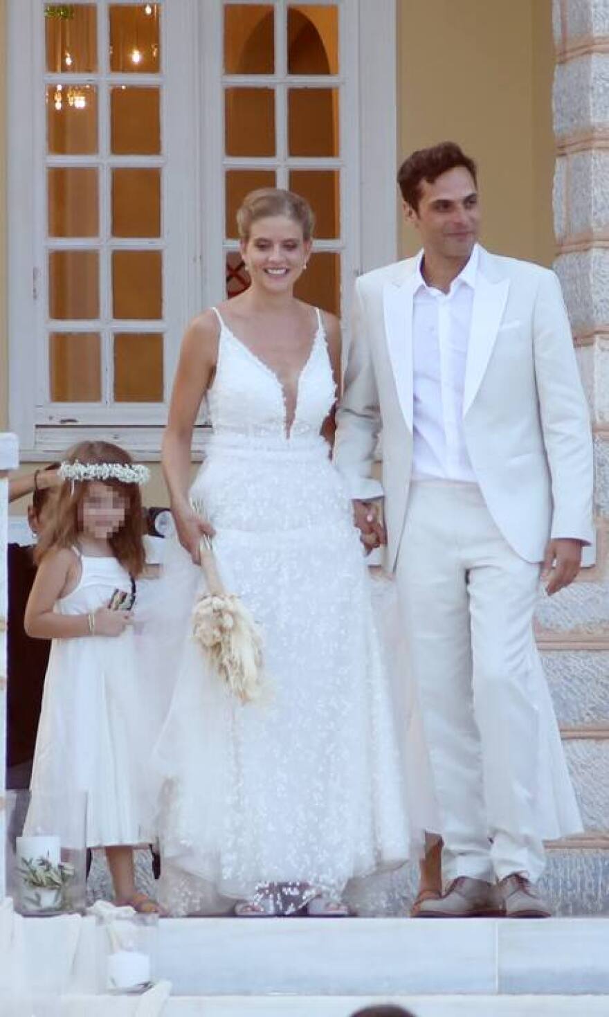 Δανάη Μιχαλάκη - Γιώργος Παπαγεωργίου: Ο λαμπερός γάμος στη Σύρο και το love story