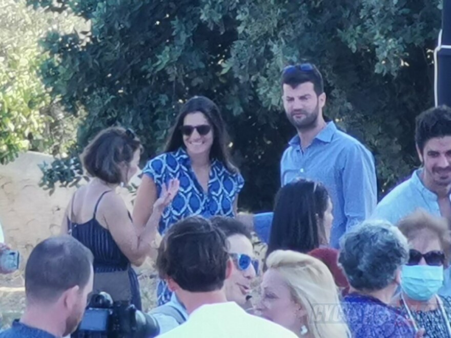 Δανάη Μιχαλάκη - Γιώργος Παπαγεωργίου: Ο λαμπερός γάμος στη Σύρο και το love story