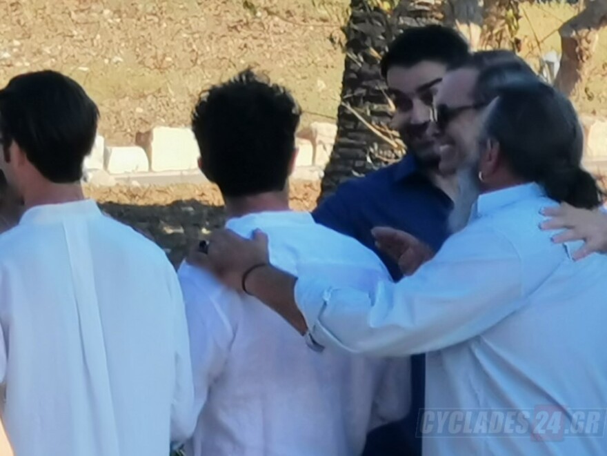 Δανάη Μιχαλάκη - Γιώργος Παπαγεωργίου: Ο λαμπερός γάμος στη Σύρο και το love story