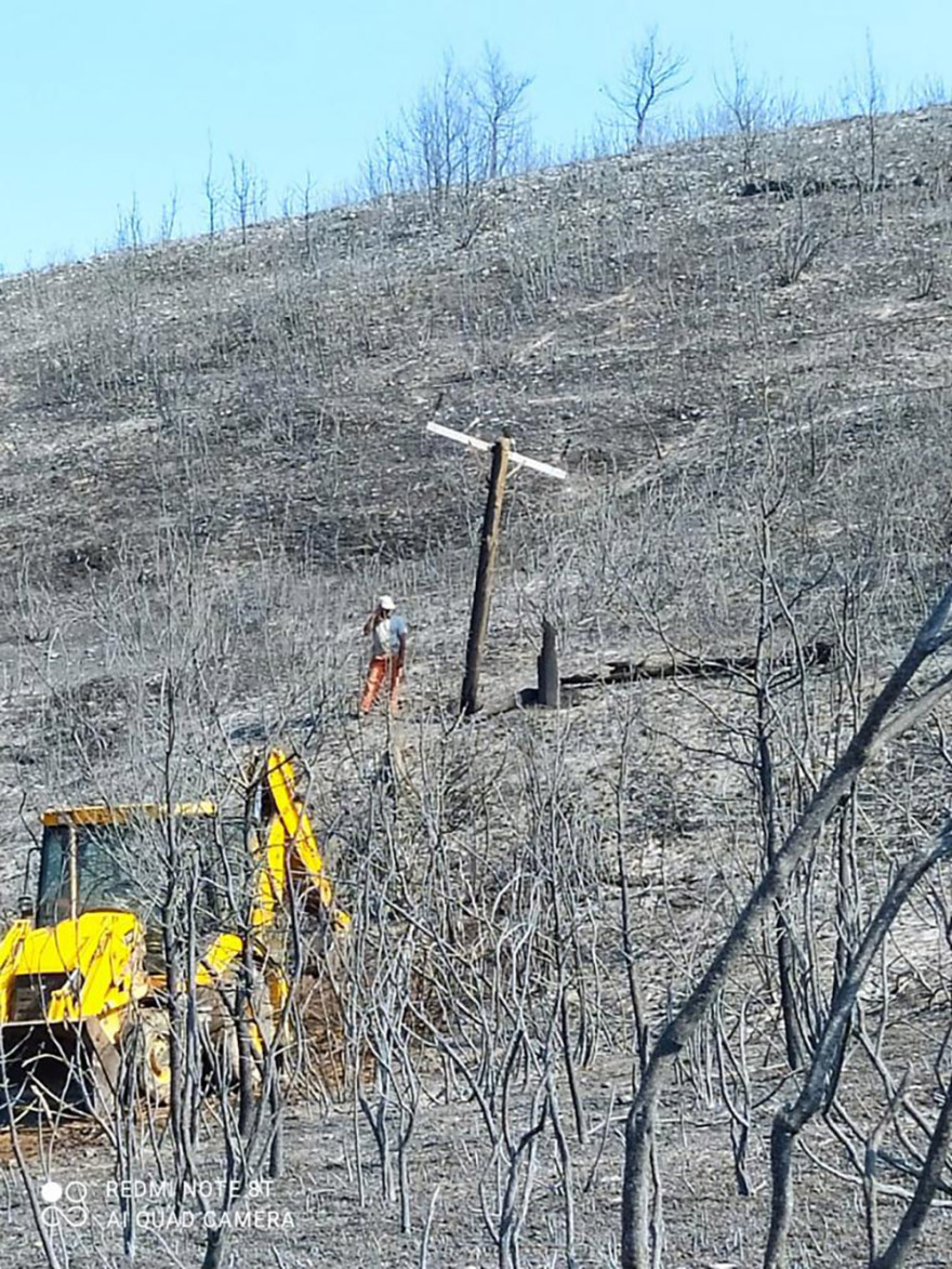 ΔΕΔΔΗΕ: Χωρίς ρεύμα παραμένουν 10.000 νοικοκυριά στις πυρόπληκτες περιοχές