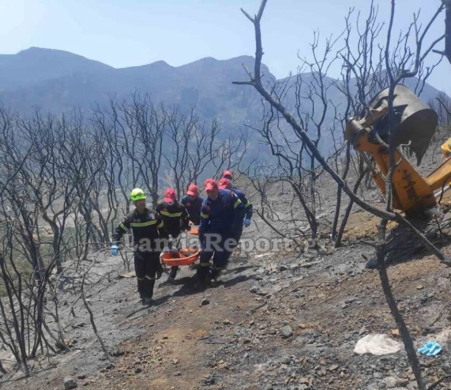 Θρήνος στην Φωκίδα: Πατέρας δύο παιδιών ο χειριστής της μπουλντόζας που σκοτώθηκε βοηθώντας στη φωτιά