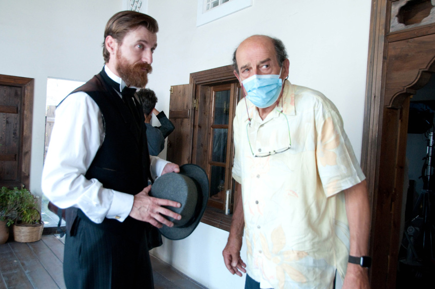 ΕΡΤ1: Στα γυρίσματα της νέας μίνι σειράς εποχής «Ποίος ήτον ο φονεύς του αδελφού μου»