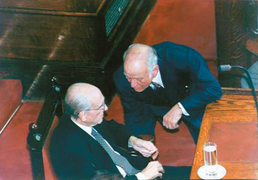 Εκδόσεις Λιβάνη: Πώς ο φημισμένος εκδοτικός οίκος έφτασε στα πρόθυρα της οικονομικής καταστροφής