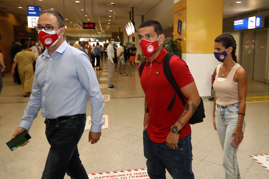 Ολυμπιακός: Στην Αθήνα ο Ρόνι Λόπες