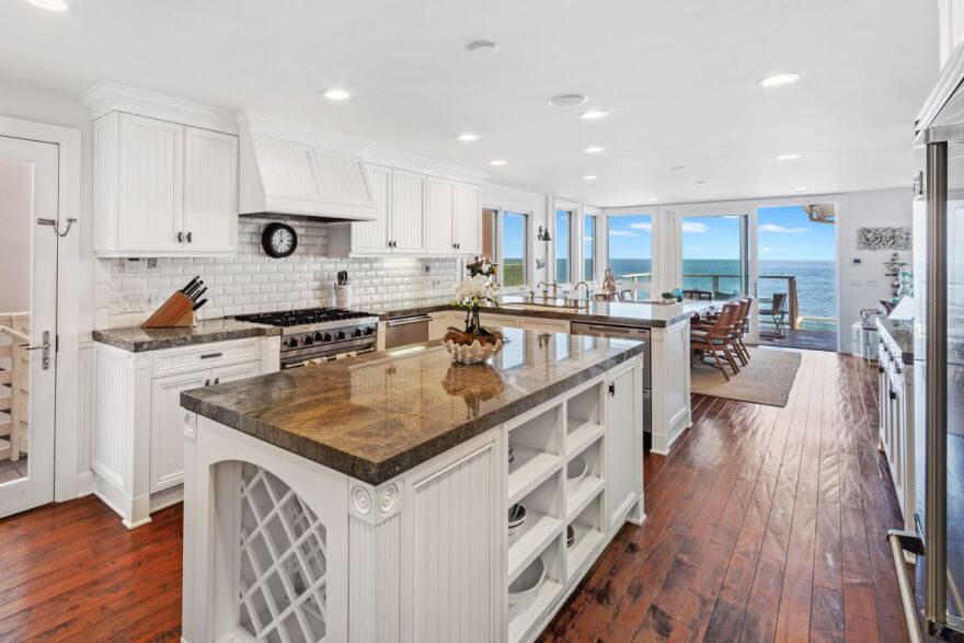 Πωλήθηκε έναντι 12,1 εκατ. δολαρίων η πολυτελής κατοικία του Στιβ ΜακΚουίν στο Μαλιμπού