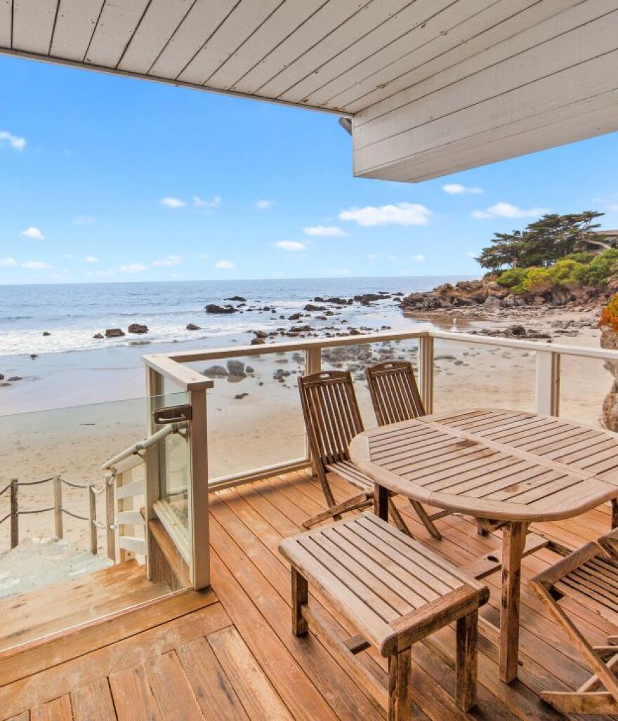 Πωλήθηκε έναντι 12,1 εκατ. δολαρίων η πολυτελής κατοικία του Στιβ ΜακΚουίν στο Μαλιμπού