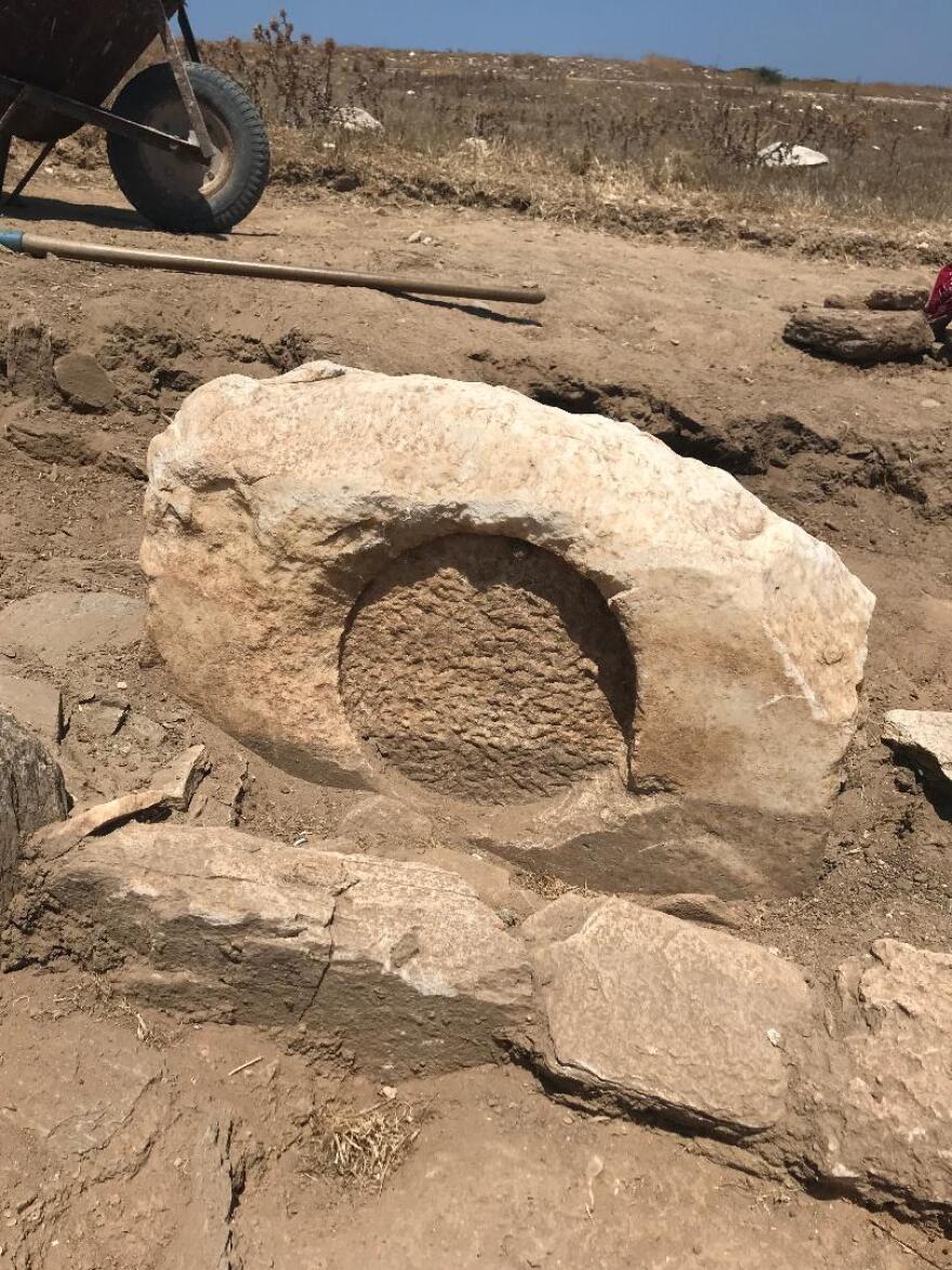 Ολοκληρώθηκαν οι ανασκαφές στο Δεσποτικό και οι εργασίες αναστήλωσης στο ναό και το εστιατόριο του Ιερού του Απόλλωνα