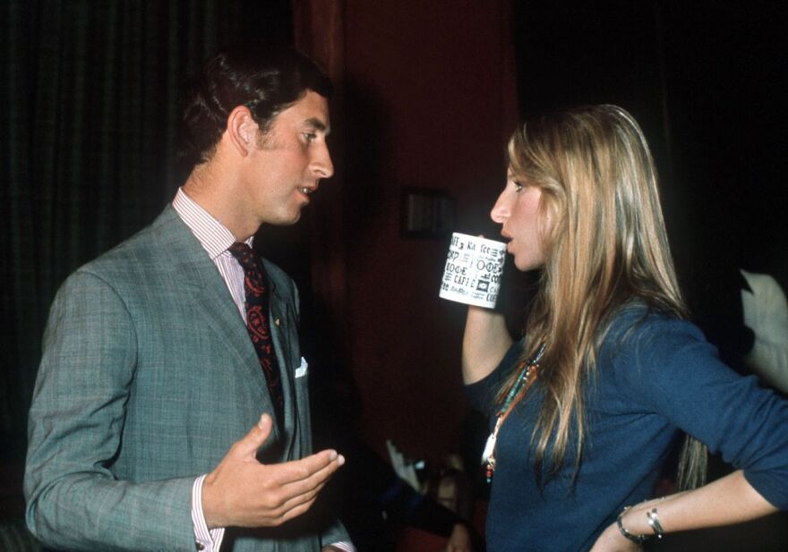 Μπάρμπαρα Στρέιζαντ: Το φλερτ της με τον πρίγκιπα Κάρολο - «Μπορούσα να γίνω η πριγκίπισσα της Ουαλίας»