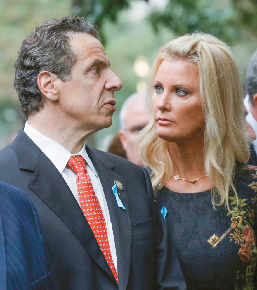 Άντριου Κουόμο: Από εθνικός ήρωας, αποδιοπομπαίος τράγος - Πώς τον «γκρέμισε» το #metoo