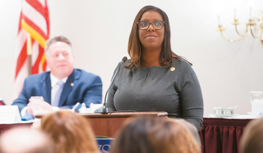 Άντριου Κουόμο: Από εθνικός ήρωας, αποδιοπομπαίος τράγος - Πώς τον «γκρέμισε» το #metoo