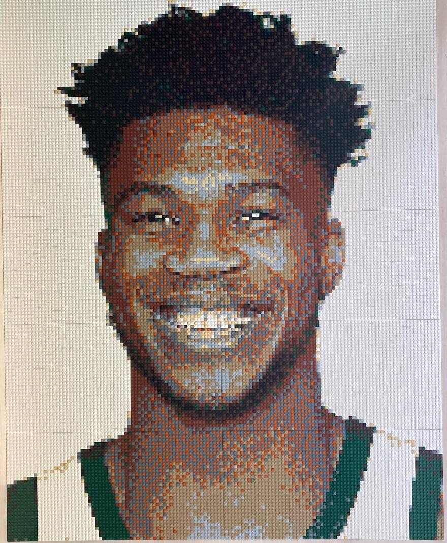 Σέρρες: Εντυπωσιακό πορτραίτο του Γιάννη Αντετοκούνμπο από... χιλιάδες τουβλάκια Lego