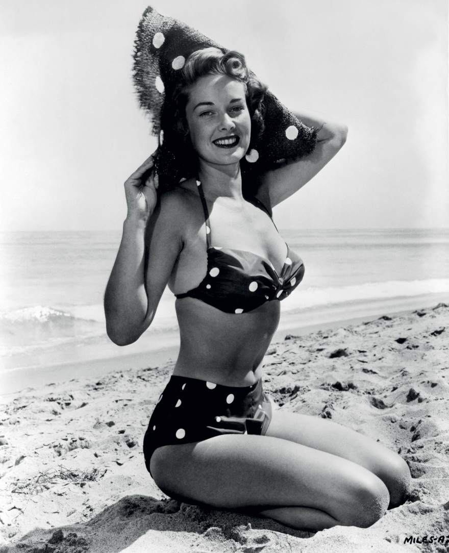 The first bikinis: Το μπικίνι έχει τη δική του ιστορία