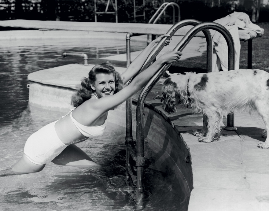 The first bikinis: Το μπικίνι έχει τη δική του ιστορία