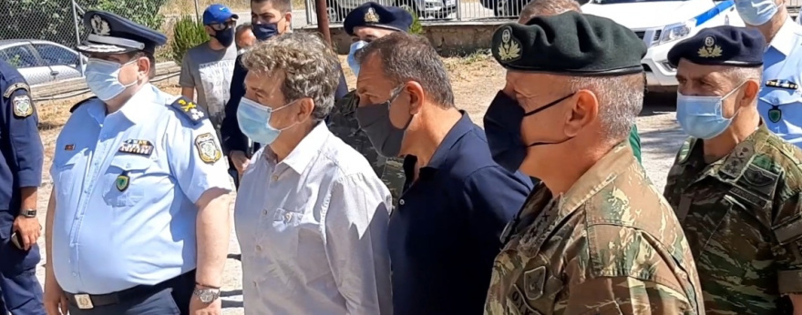 Παναγιωτόπουλος και Χρυσοχοΐδης στον φράχτη στον Έβρο: «Τα σύνορα της Ελλάδας θα παραμείνουν ασφαλή και απαραβίαστα»