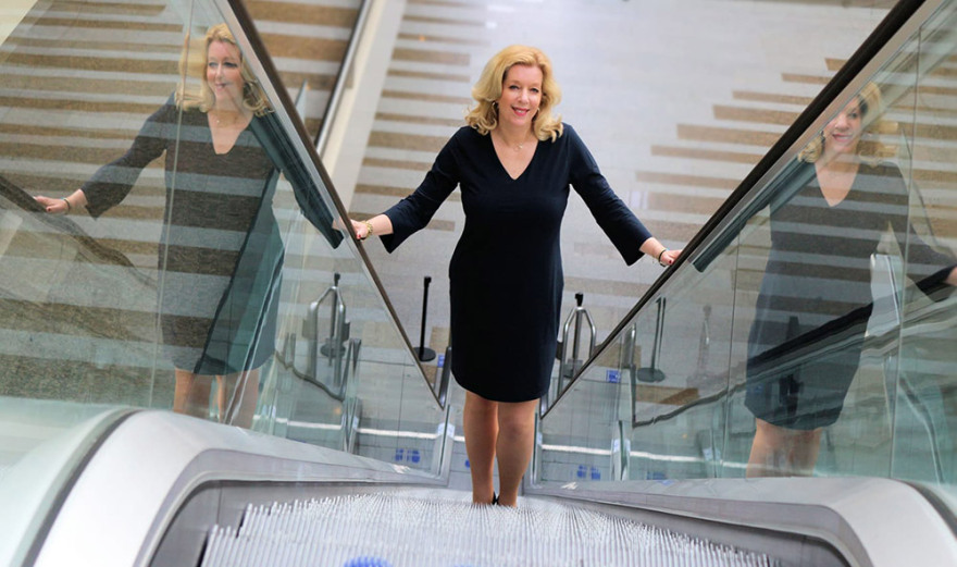 Λιάν Ντεν Χάαν: Ποια είναι η Ολλανδή βουλευτής που προκάλεσε με την επίσκεψη στο ψευδοκράτος