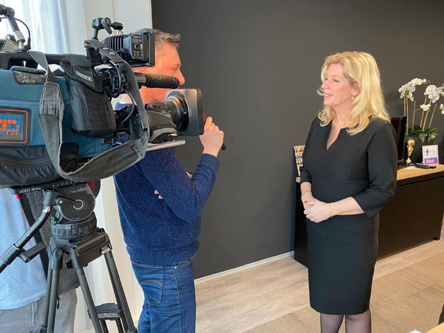 Λιάν Ντεν Χάαν: Ποια είναι η Ολλανδή βουλευτής που προκάλεσε με την επίσκεψη στο ψευδοκράτος