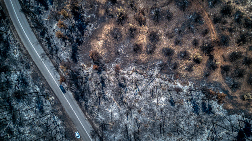Κρανίου τόπος η Εύβοια: Εναέριες εικόνες από τη μεγάλη καταστροφή - 1,2 εκατ. στρέμματα καμένα σε όλη την Ελλάδα