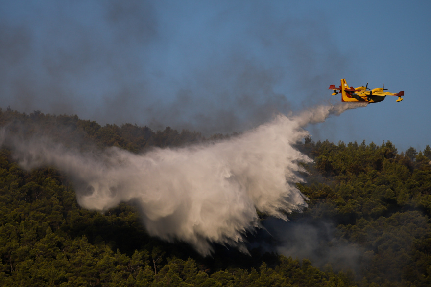Οι δασικές πυρκαγιές στην Ελλάδα και οι καμένες εκτάσεις από το 1985 μέχρι σήμερα
