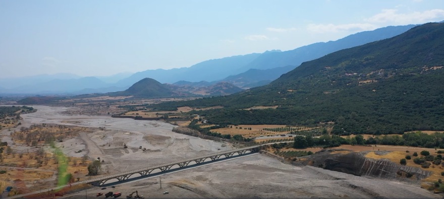 Αποκαρδιωτικές εικόνες: «Στέγνωσε» ο Πηνειός