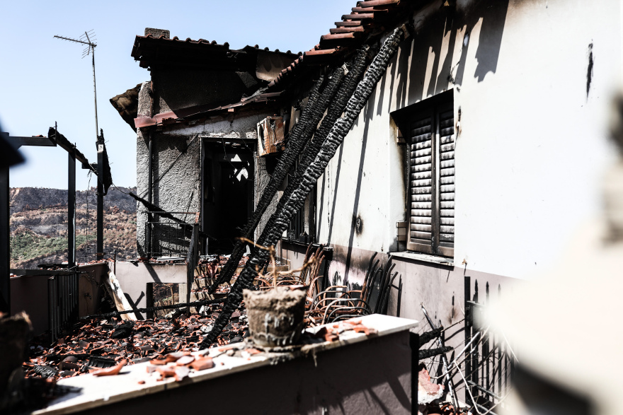 Κατερίνα Σακελλαροπούλου: Στα καμένα της Αρχαίας Ολυμπίας η Πρόεδρος της Δημοκρατίας