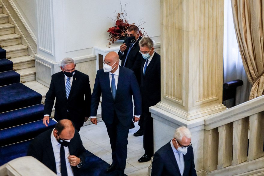 Δένδιας για Μενέντεζ: «Φίλος με Φ κεφαλαίο» - «Η Τουρκία η μόνη χώρα που έχει εκδώσει casus belli»